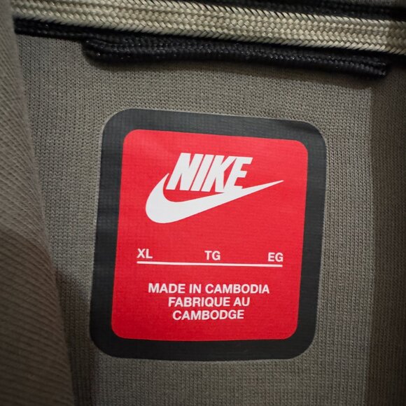 Nike Tech Fleece Hoodie Oversized Fit Heavyweight Men's XL HJ0681-320 $165 NEW - Picture 9 of 16